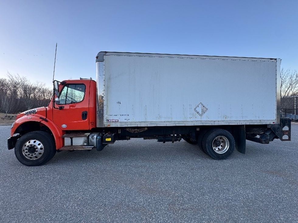 Medium Duty Box Truck-Light and Medium Duty Trucks-Freightliner-2014-M2-Fitchburg-MA-288,517\n\t\tmiles-$ 18,000 - Image 4
