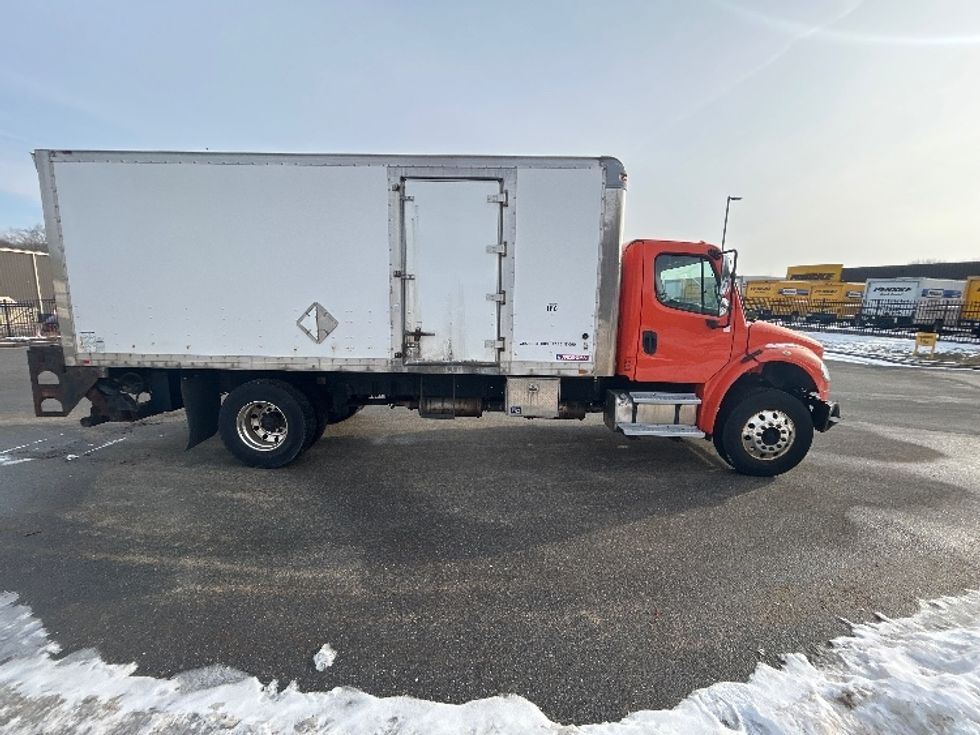 Medium Duty Box Truck-Light and Medium Duty Trucks-Freightliner-2014-M2-Fitchburg-MA-300,321\n\t\tmiles-$ 18,000 - Image 15