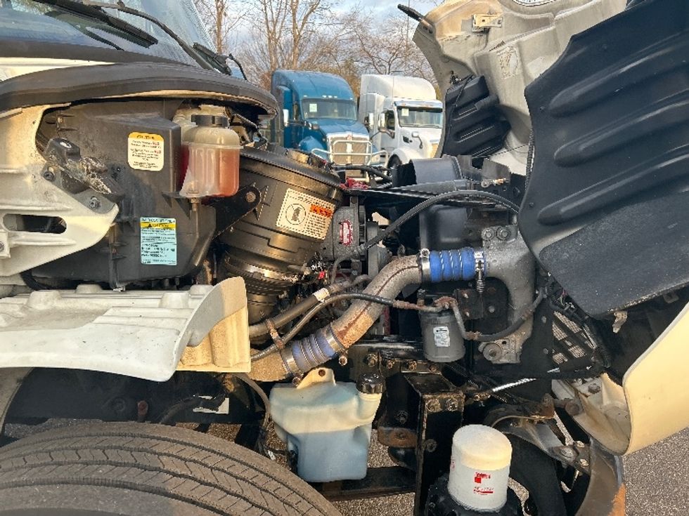 Medium Duty Box Truck-Light and Medium Duty Trucks-Freightliner-2015-M2-Akron-OH-313,000\n\t\tmiles-$ 34,500 - Image 23