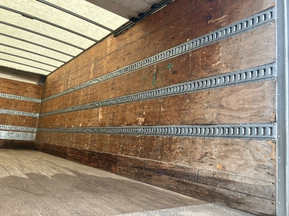 Medium Duty Box Truck-Light and Medium Duty Trucks-Freightliner-2015-M2-Apopka-FL-107,804\n\t\tmiles-$ 55,500 - Image 12