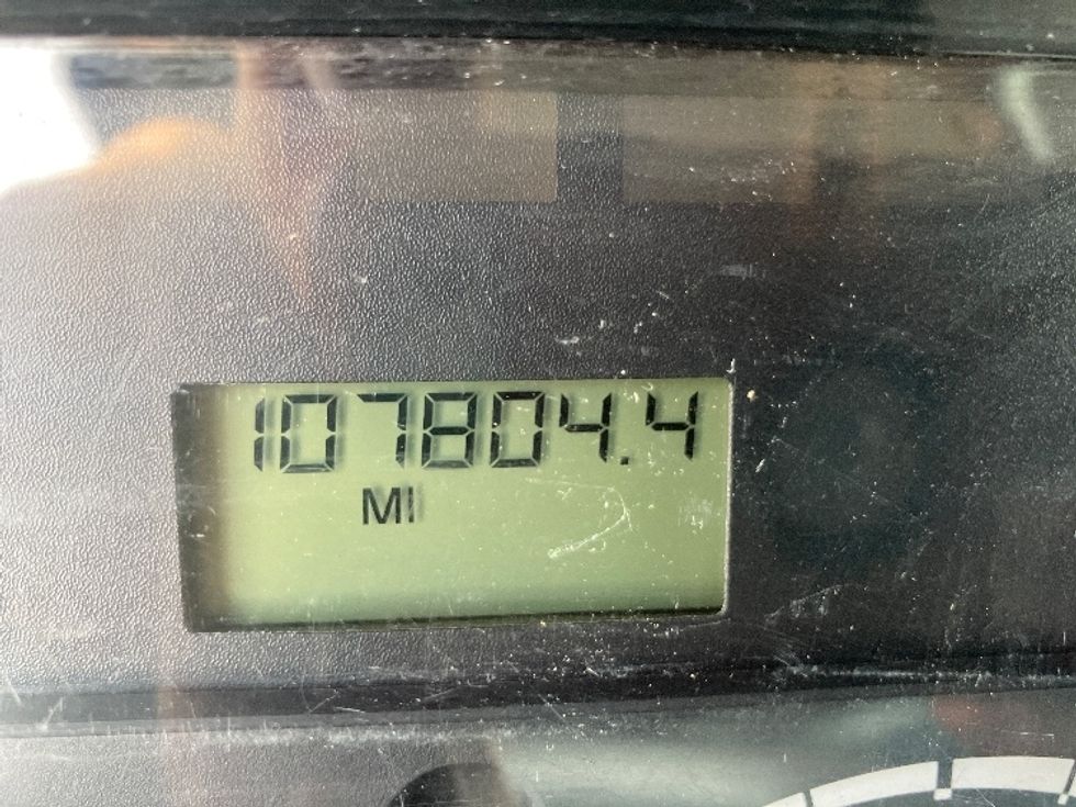 Medium Duty Box Truck-Light and Medium Duty Trucks-Freightliner-2015-M2-Apopka-FL-107,804\n\t\tmiles-$ 55,500 - Image 29