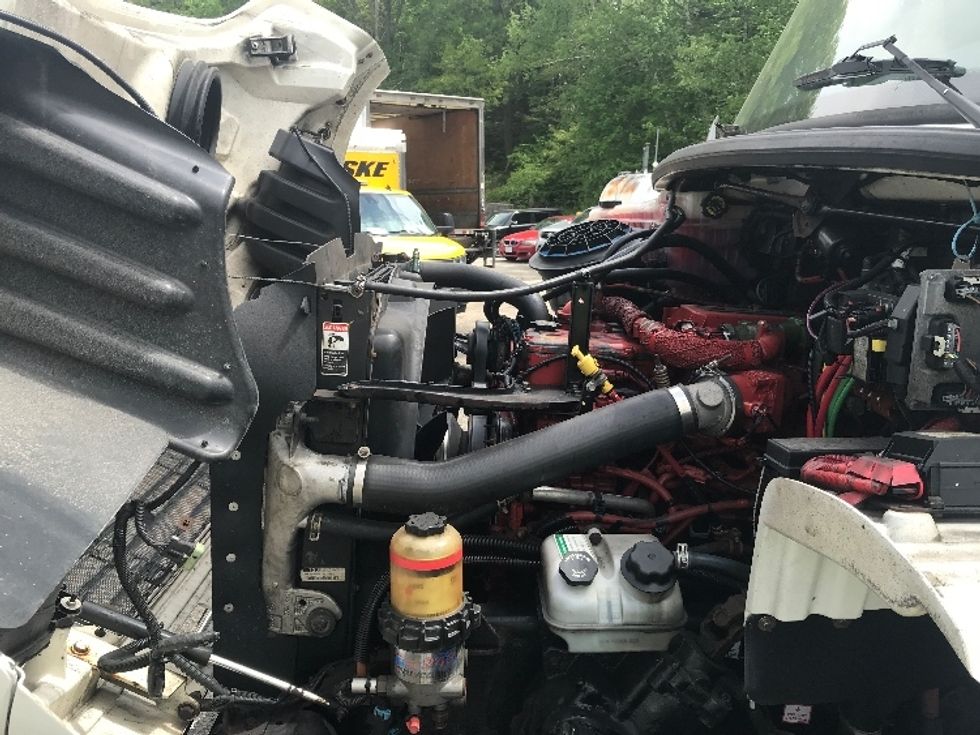 Medium Duty Box Truck-Light and Medium Duty Trucks-Freightliner-2015-M2-Auburn-MA-276,999\n\t\tmiles-$ 38,250 - Image 24