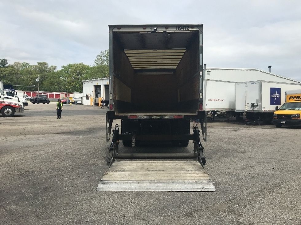 Medium Duty Box Truck-Light and Medium Duty Trucks-Freightliner-2015-M2-Auburn-MA-276,999\n\t\tmiles-$ 38,250 - Image 9