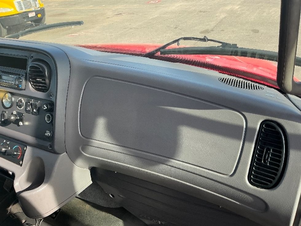 Medium Duty Box Truck-Light and Medium Duty Trucks-Freightliner-2015-M2-Aurora-CO-146,777\n\t\tmiles-$ 45,250 - Image 21