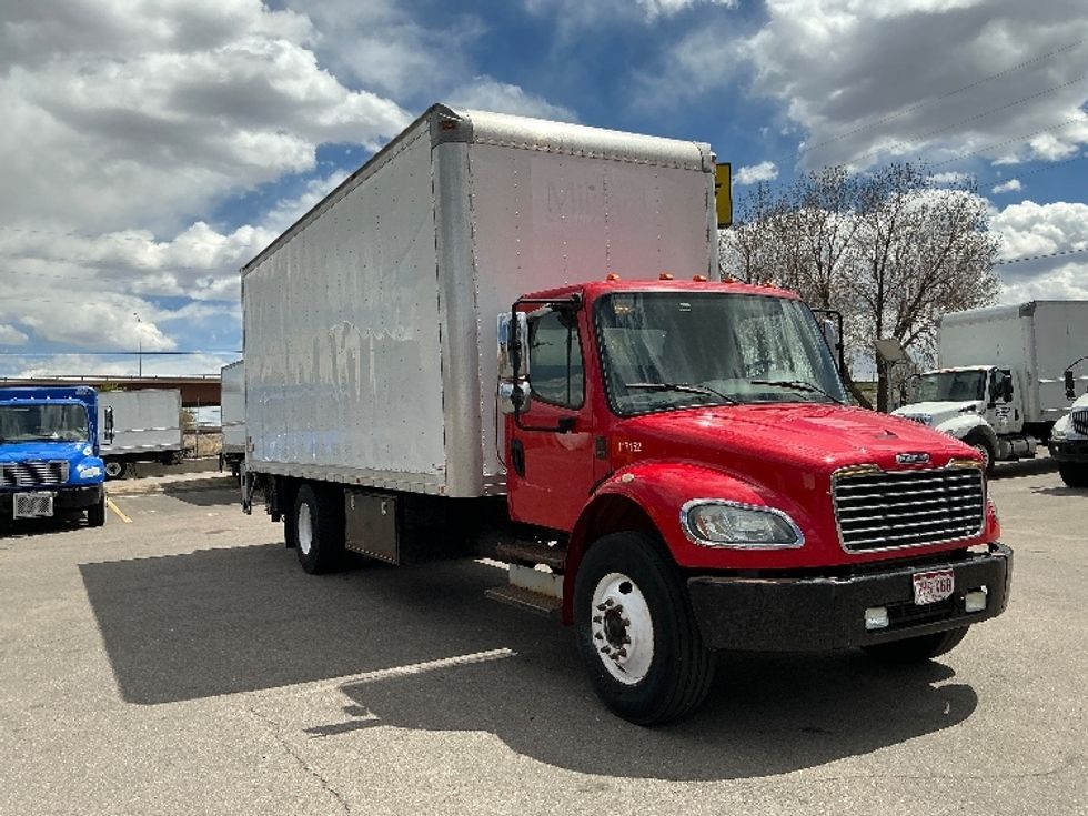 Medium Duty Box Truck-Light and Medium Duty Trucks-Freightliner-2015-M2-Aurora-CO-172,002\n\t\tmiles-$ 43,750 - Image 1