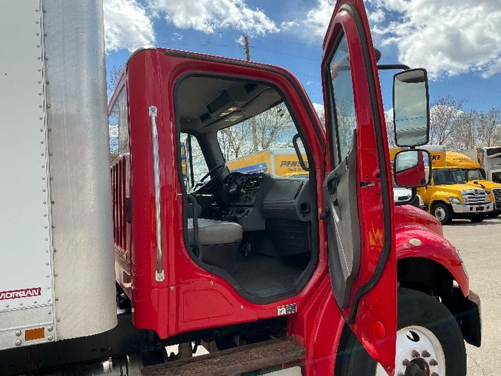 Medium Duty Box Truck-Light and Medium Duty Trucks-Freightliner-2015-M2-Aurora-CO-172,002\n\t\tmiles-$ 43,750 - Image 20