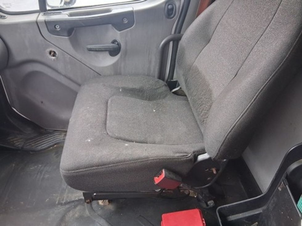 Medium Duty Box Truck-Light and Medium Duty Trucks-Freightliner-2015-M2-Bloomington-IN-202,846\n\t\tmiles-$ 26,000 - Image 12