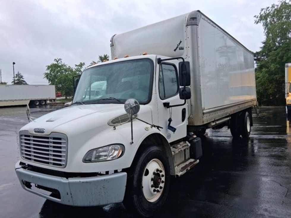 Medium Duty Box Truck-Light and Medium Duty Trucks-Freightliner-2015-M2-Bloomington-IN-202,846\n\t\tmiles-$ 26,000 - Image 3