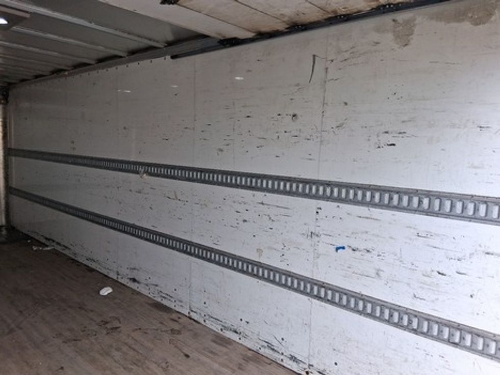 Medium Duty Box Truck-Light and Medium Duty Trucks-Freightliner-2015-M2-Bloomington-IN-202,846\n\t\tmiles-$ 26,000 - Image 9