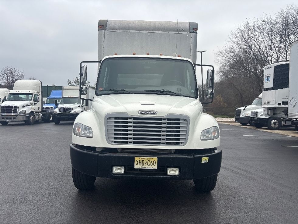 Medium Duty Box Truck-Light and Medium Duty Trucks-Freightliner-2015-M2-Burlington-NJ-43,888\n\t\tmiles-$ 50,250 - Image 2