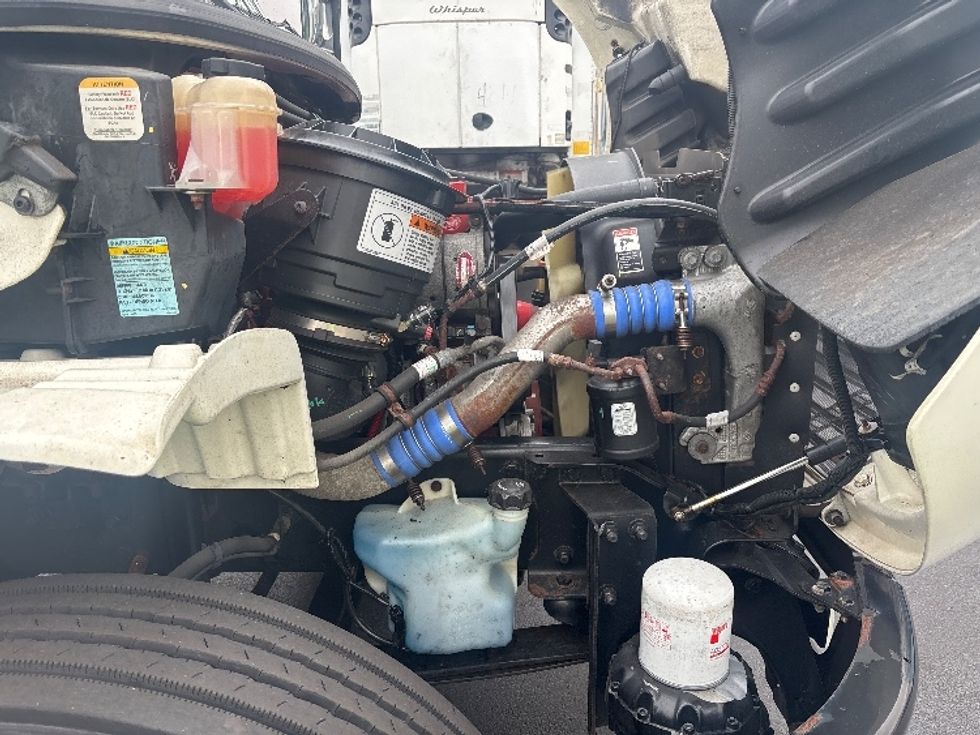 Medium Duty Box Truck-Light and Medium Duty Trucks-Freightliner-2015-M2-Burlington-NJ-43,888\n\t\tmiles-$ 50,250 - Image 22