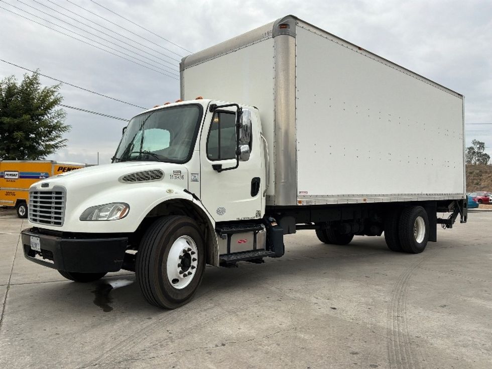 Medium Duty Box Truck-Light and Medium Duty Trucks-Freightliner-2015-M2-Fontana-CA-121,676\n\t\tmiles-$ 48,500 - Image 3