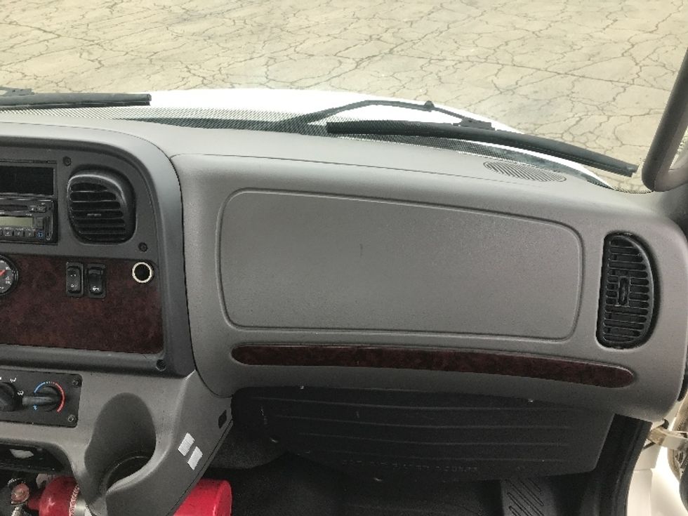 Medium Duty Box Truck-Light and Medium Duty Trucks-Freightliner-2015-M2-Fredonia-NY-301,330\n\t\tmiles-$ 25,000 - Image 15