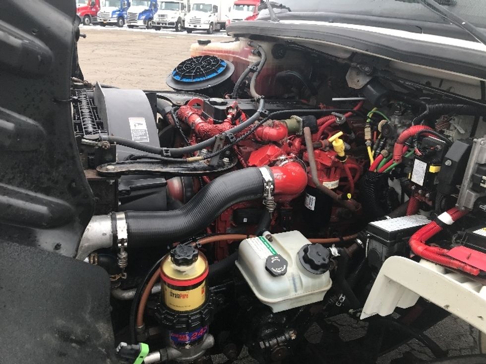 Medium Duty Box Truck-Light and Medium Duty Trucks-Freightliner-2015-M2-Fredonia-NY-301,330\n\t\tmiles-$ 25,000 - Image 18