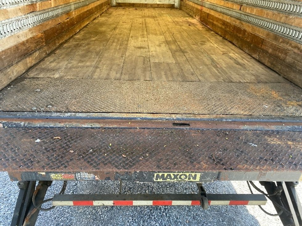 Medium Duty Box Truck-Light and Medium Duty Trucks-Freightliner-2015-M2-Knoxville-TN-420,177\n\t\tmiles-$ 28,250 - Image 10