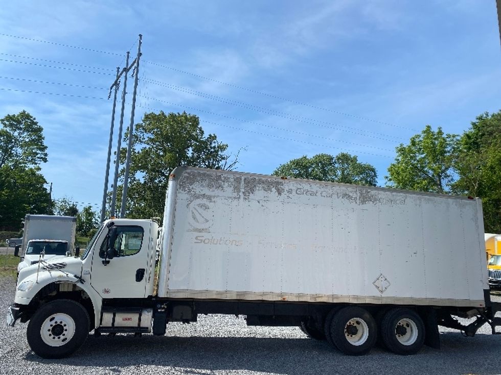 Medium Duty Box Truck-Light and Medium Duty Trucks-Freightliner-2015-M2-Knoxville-TN-420,177\n\t\tmiles-$ 28,250 - Image 4