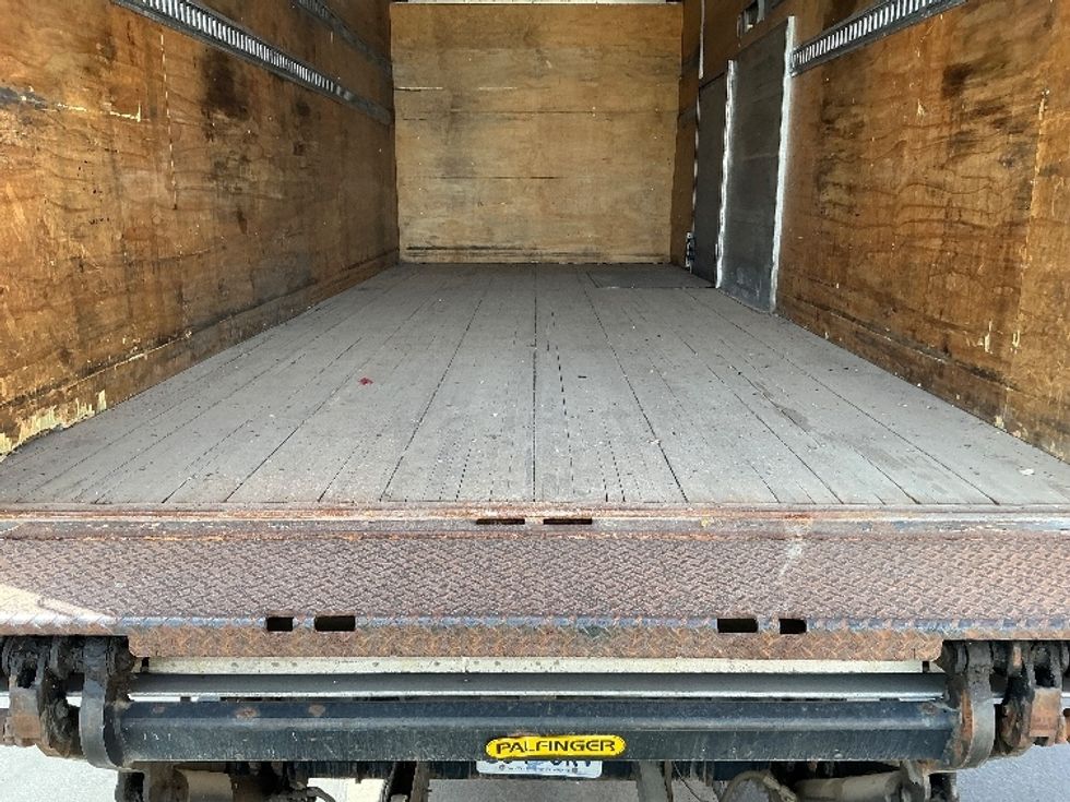 Medium Duty Box Truck-Light and Medium Duty Trucks-Freightliner-2015-M2-Ogden-UT-212,553\n\t\tmiles-$ 36,500 - Image 10