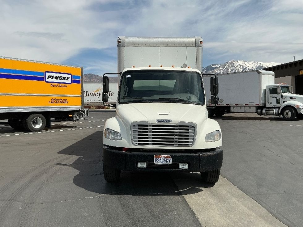 Medium Duty Box Truck-Light and Medium Duty Trucks-Freightliner-2015-M2-Ogden-UT-212,553\n\t\tmiles-$ 36,500 - Image 2