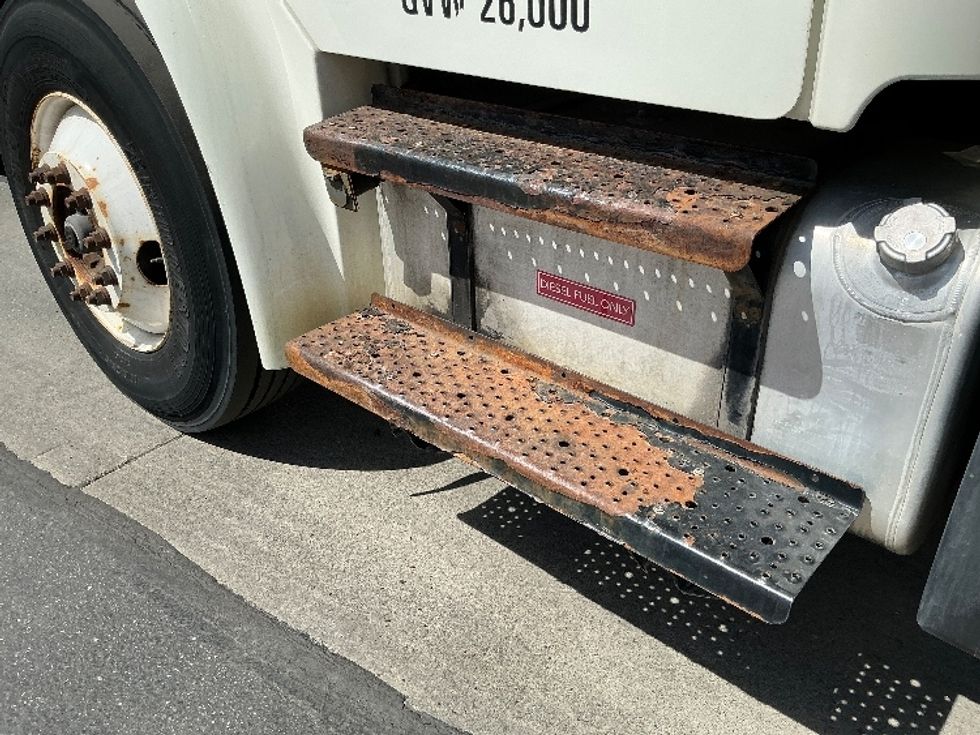 Medium Duty Box Truck-Light and Medium Duty Trucks-Freightliner-2015-M2-Ogden-UT-212,553\n\t\tmiles-$ 36,500 - Image 26