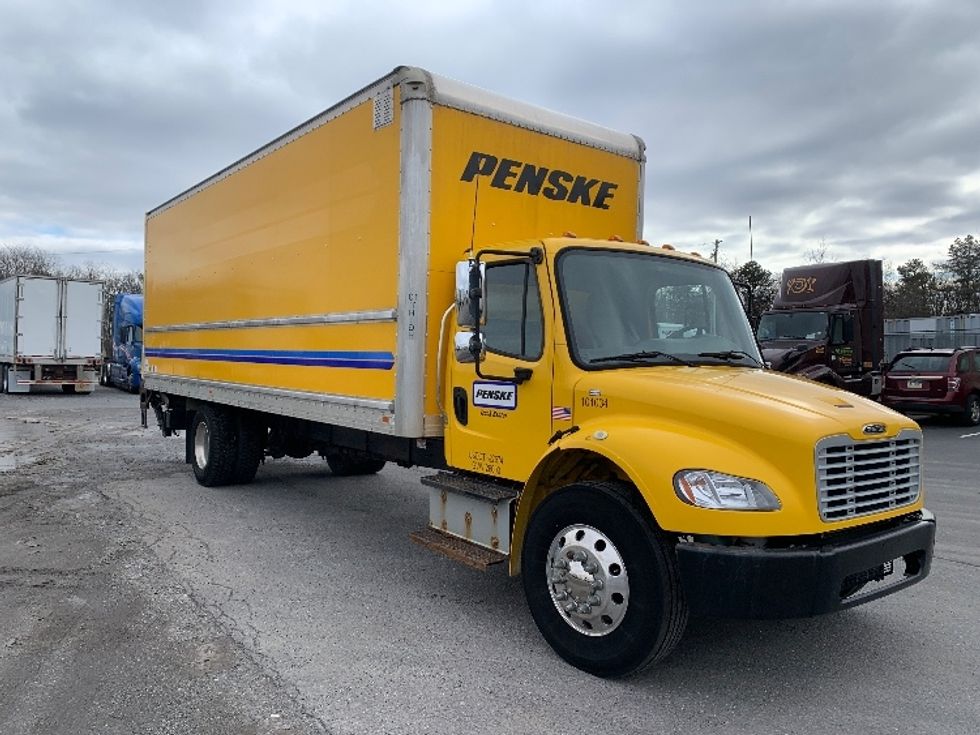 Medium Duty Box Truck-Light and Medium Duty Trucks-Freightliner-2015-M2-Pottsville-PA-238,296\n\t\tmiles-$ 37,250 - Image 1