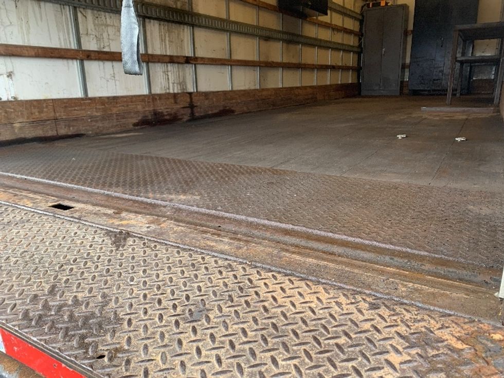 Medium Duty Box Truck-Light and Medium Duty Trucks-Freightliner-2015-M2-Pottsville-PA-238,296\n\t\tmiles-$ 37,250 - Image 10