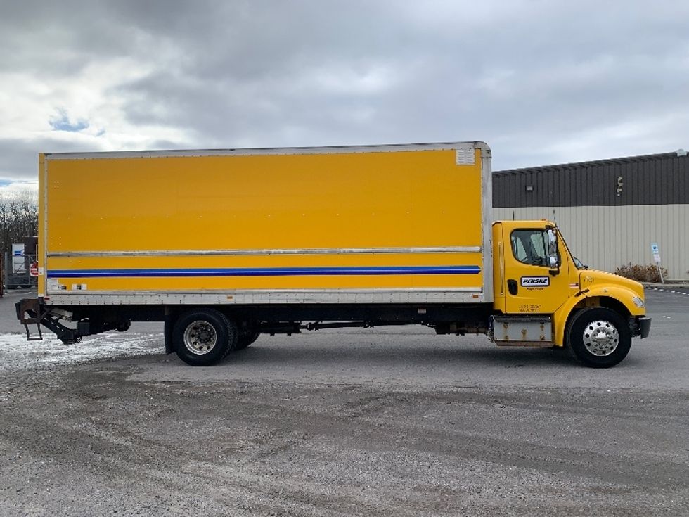 Medium Duty Box Truck-Light and Medium Duty Trucks-Freightliner-2015-M2-Pottsville-PA-238,296\n\t\tmiles-$ 37,250 - Image 14