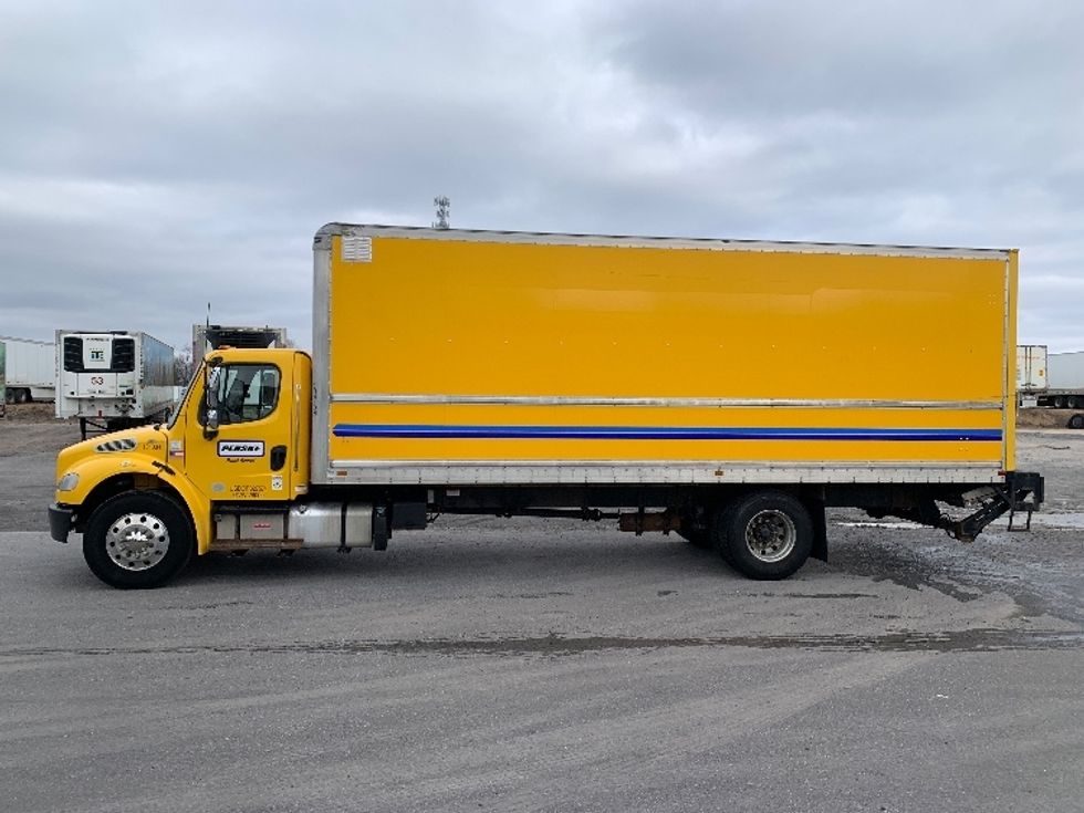 Medium Duty Box Truck-Light and Medium Duty Trucks-Freightliner-2015-M2-Pottsville-PA-238,296\n\t\tmiles-$ 37,250 - Image 4