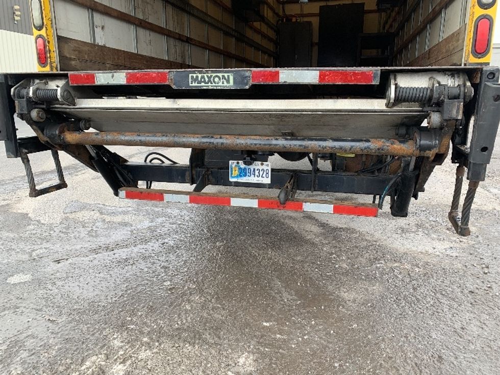 Medium Duty Box Truck-Light and Medium Duty Trucks-Freightliner-2015-M2-Pottsville-PA-238,296\n\t\tmiles-$ 37,250 - Image 9