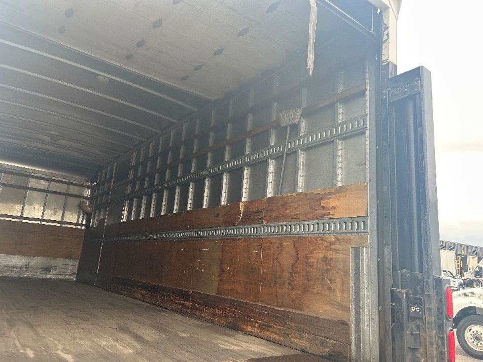 Medium Duty Box Truck-Light and Medium Duty Trucks-Freightliner-2015-M2-Sturtevant-WI-290,494\n\t\tmiles-$ 12,000 - Image 12
