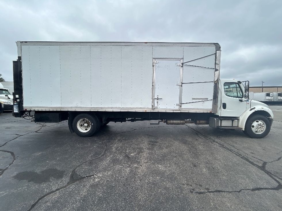 Medium Duty Box Truck-Light and Medium Duty Trucks-Freightliner-2015-M2-Sturtevant-WI-290,494\n\t\tmiles-$ 12,000 - Image 15
