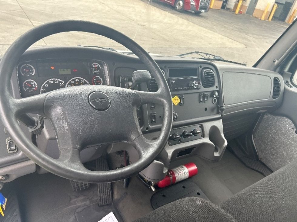 Medium Duty Box Truck-Light and Medium Duty Trucks-Freightliner-2015-M2-Sturtevant-WI-290,494\n\t\tmiles-$ 12,000 - Image 17