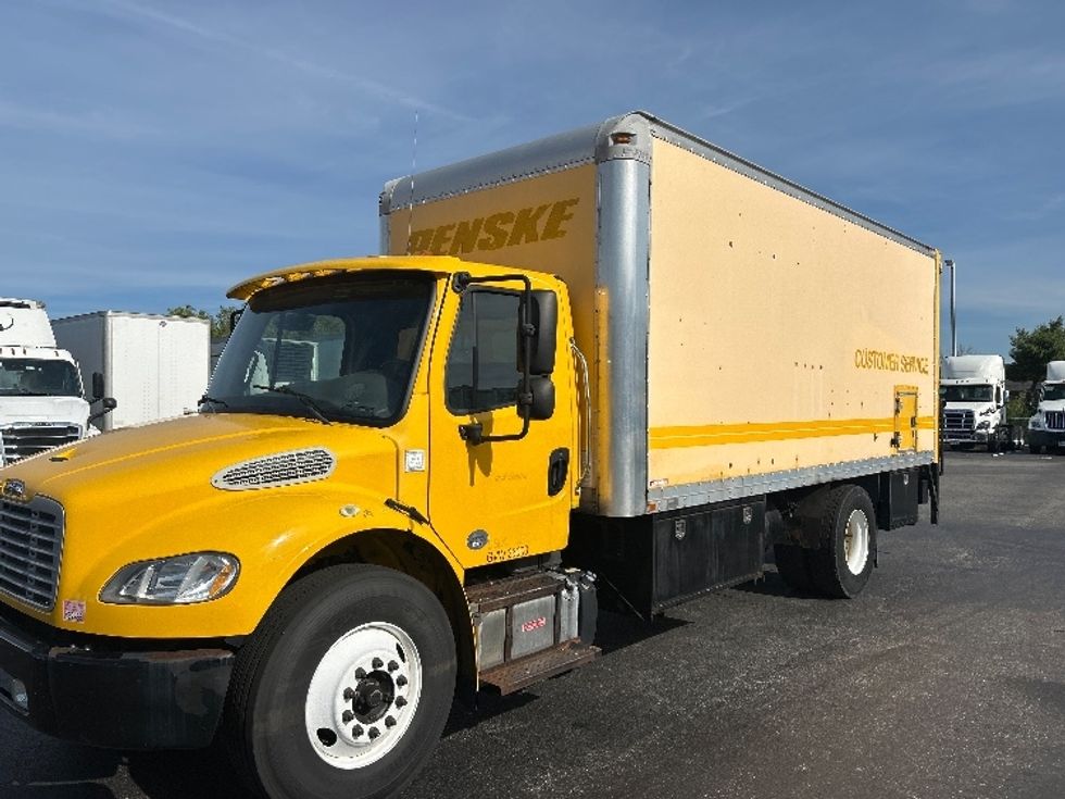 Medium Duty Box Truck-Light and Medium Duty Trucks-Freightliner-2015-M2-Swedesboro-NJ-46,813\n\t\tmiles-$ 36,500 - Image 3