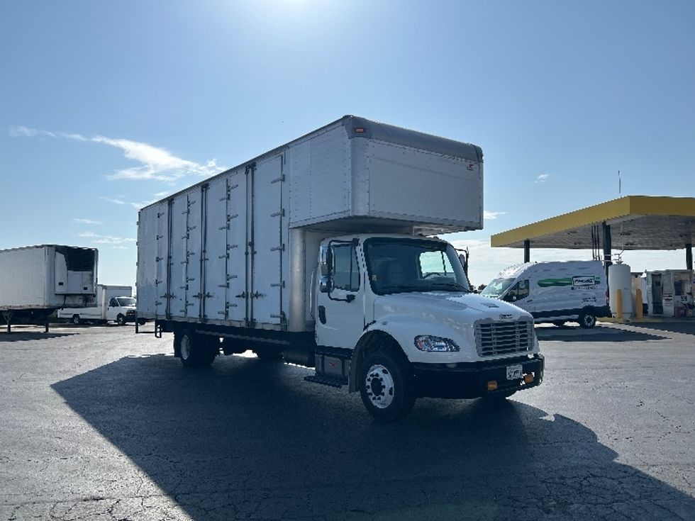 Medium Duty Box Truck-Light and Medium Duty Trucks-Freightliner-2015-M2-Torrance-CA-193,713\n\t\tmiles-$ 46,750 - Image 1