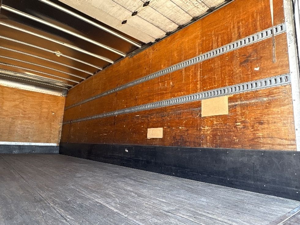 Medium Duty Box Truck-Light and Medium Duty Trucks-Freightliner-2015-M2-Torrance-CA-220,339\n\t\tmiles-$ 40,250 - Image 12