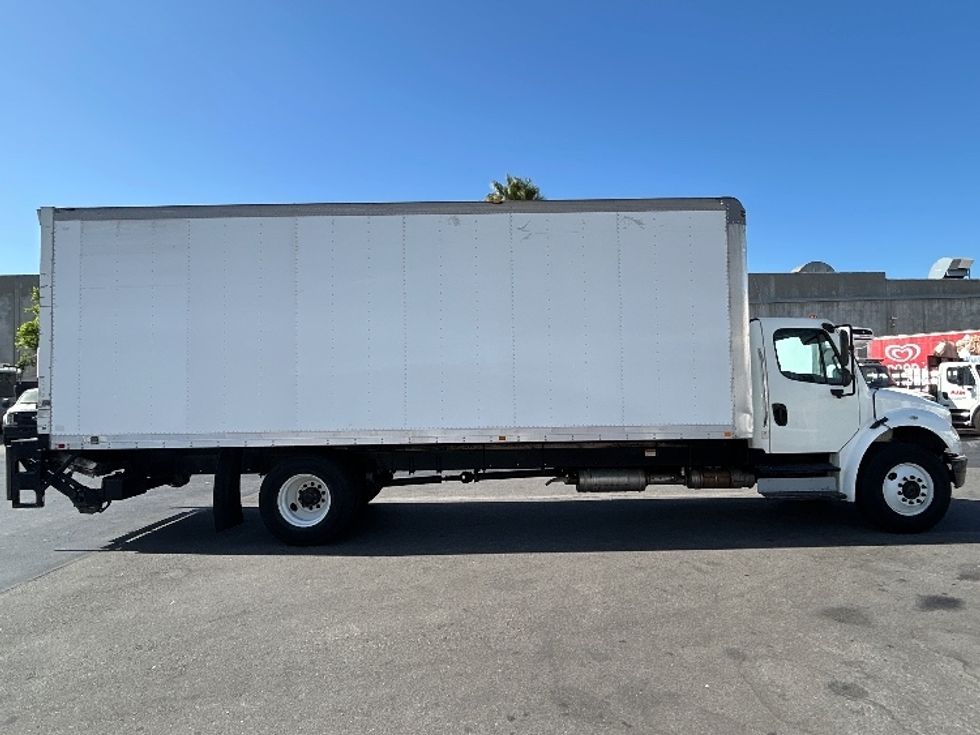 Medium Duty Box Truck-Light and Medium Duty Trucks-Freightliner-2015-M2-Torrance-CA-241,740\n\t\tmiles-$ 39,000 - Image 15