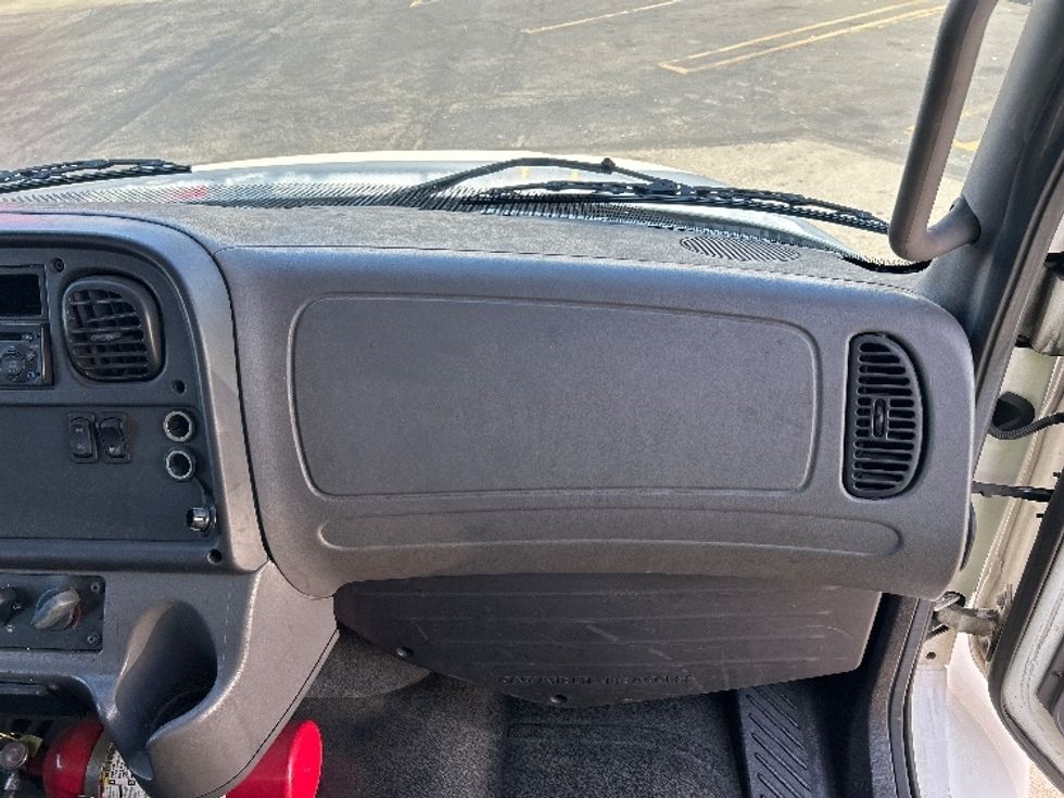 Medium Duty Box Truck-Light and Medium Duty Trucks-Freightliner-2015-M2-Torrance-CA-241,740\n\t\tmiles-$ 39,000 - Image 21