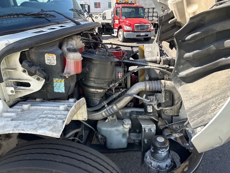 Medium Duty Box Truck-Light and Medium Duty Trucks-Freightliner-2015-M2-Torrance-CA-241,740\n\t\tmiles-$ 39,000 - Image 23