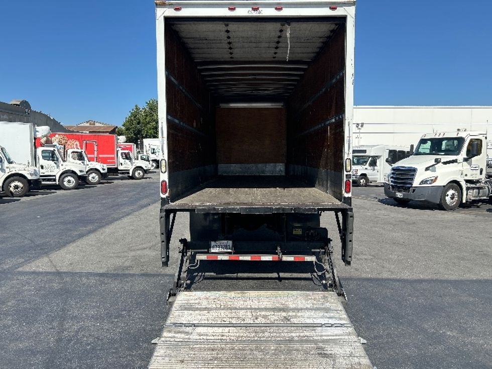 Medium Duty Box Truck-Light and Medium Duty Trucks-Freightliner-2015-M2-Torrance-CA-241,740\n\t\tmiles-$ 39,000 - Image 9