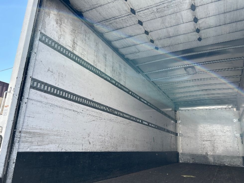Medium Duty Box Truck-Light and Medium Duty Trucks-Freightliner-2015-M2-Torrance-CA-245,840\n\t\tmiles-$ 38,500 - Image 11