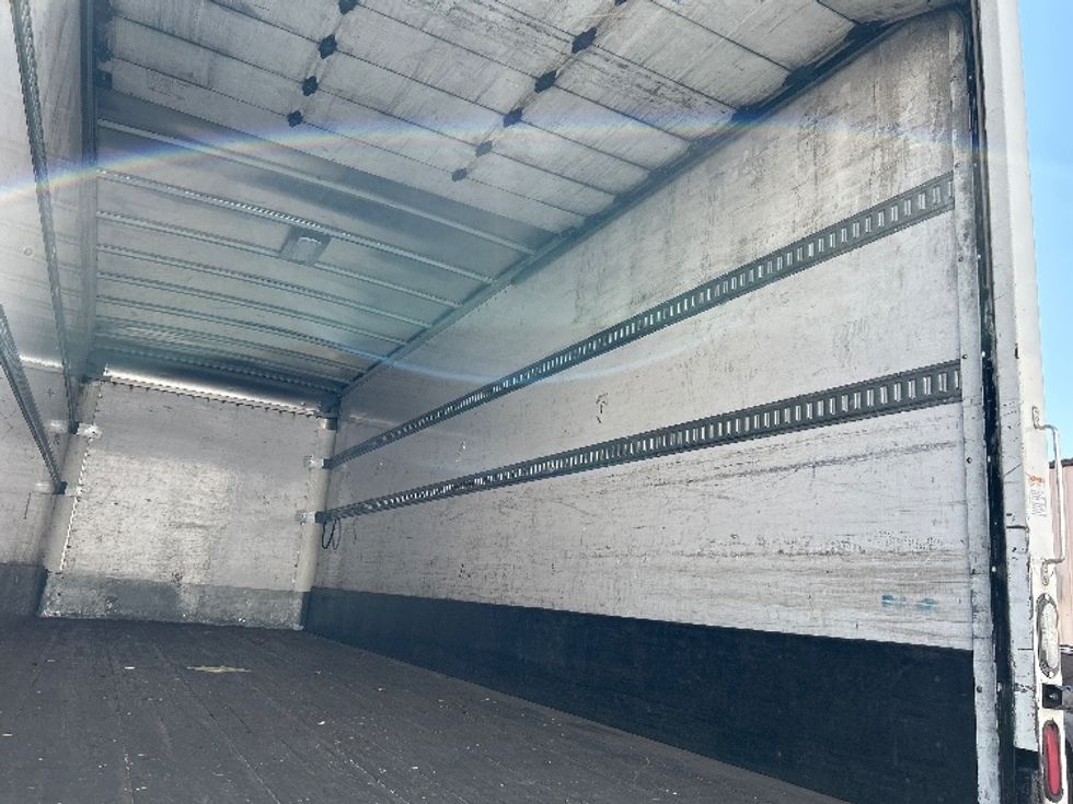 Medium Duty Box Truck-Light and Medium Duty Trucks-Freightliner-2015-M2-Torrance-CA-245,840\n\t\tmiles-$ 38,500 - Image 12