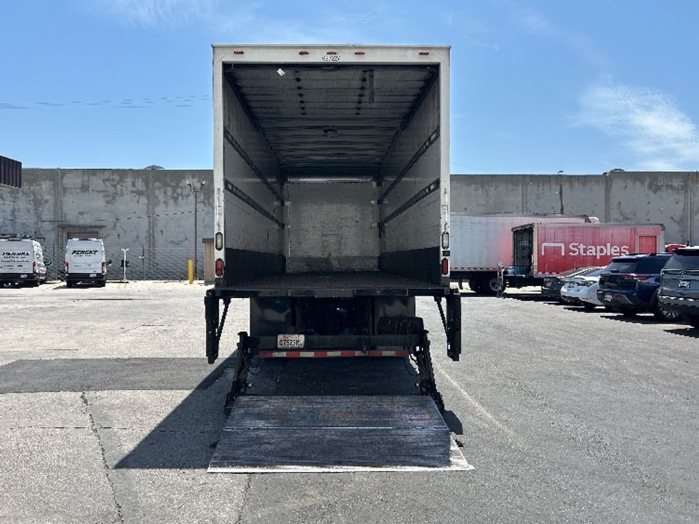 Medium Duty Box Truck-Light and Medium Duty Trucks-Freightliner-2015-M2-Torrance-CA-245,840\n\t\tmiles-$ 38,500 - Image 9