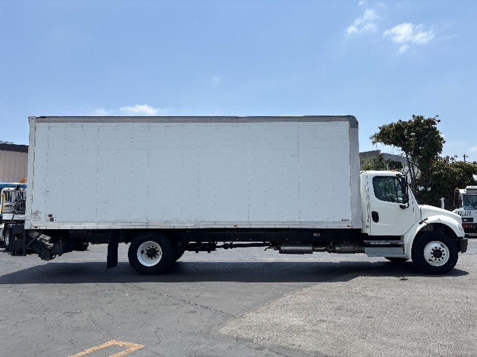 Medium Duty Box Truck-Light and Medium Duty Trucks-Freightliner-2015-M2-Torrance-CA-248,850\n\t\tmiles-$ 35,750 - Image 15