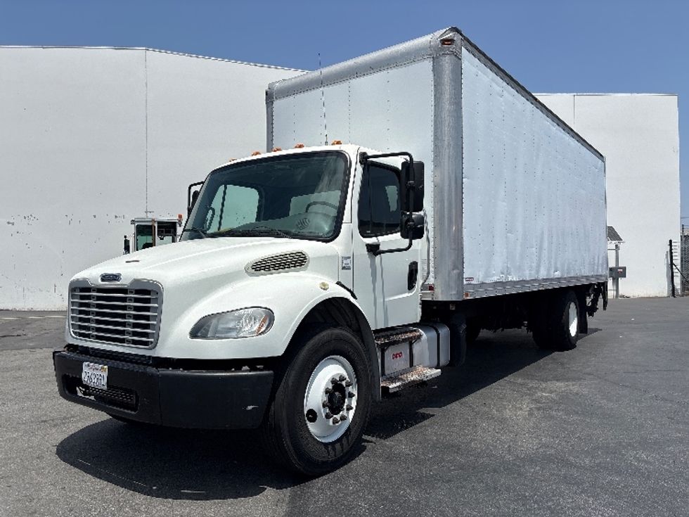 Medium Duty Box Truck-Light and Medium Duty Trucks-Freightliner-2015-M2-Torrance-CA-248,850\n\t\tmiles-$ 35,750 - Image 3