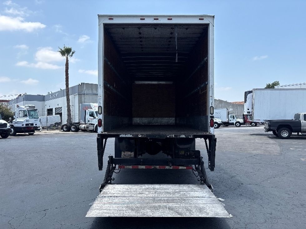 Medium Duty Box Truck-Light and Medium Duty Trucks-Freightliner-2015-M2-Torrance-CA-248,850\n\t\tmiles-$ 35,750 - Image 9
