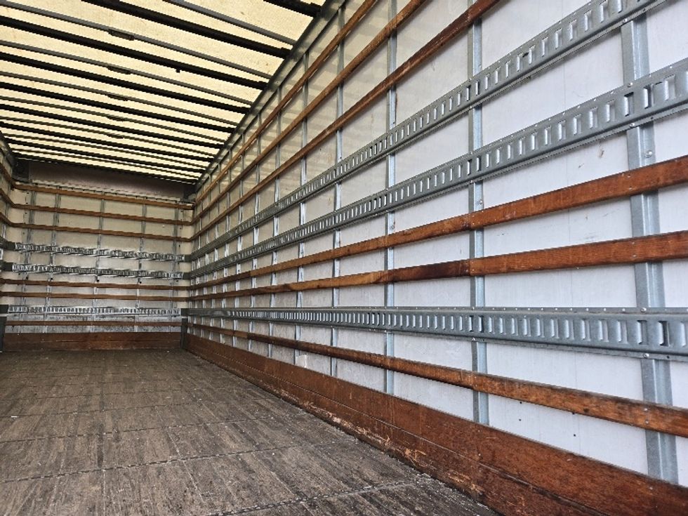 Medium Duty Box Truck-Light and Medium Duty Trucks-Freightliner-2015-M2-Yakima-WA-343,271\n\t\tmiles-$ 19,750 - Image 12