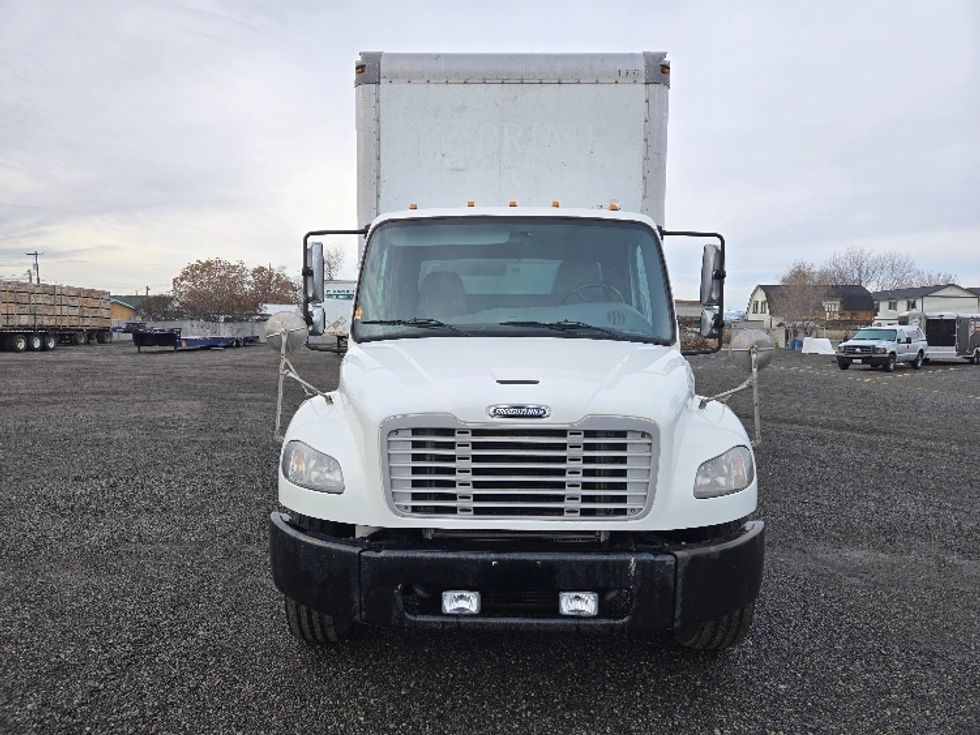 Medium Duty Box Truck-Light and Medium Duty Trucks-Freightliner-2015-M2-Yakima-WA-343,271\n\t\tmiles-$ 19,750 - Image 2