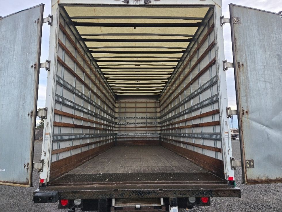 Medium Duty Box Truck-Light and Medium Duty Trucks-Freightliner-2015-M2-Yakima-WA-343,271\n\t\tmiles-$ 19,750 - Image 8