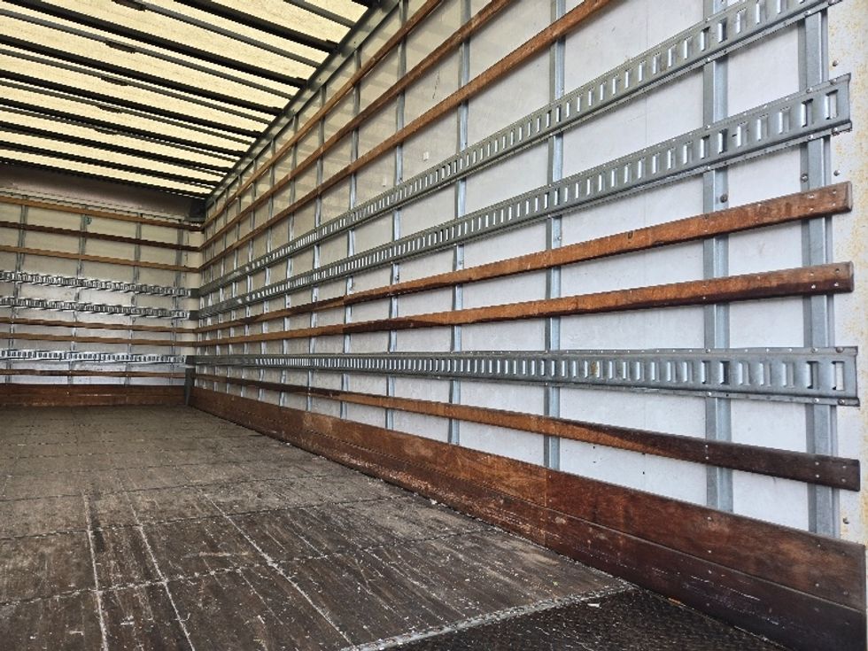 Medium Duty Box Truck-Light and Medium Duty Trucks-Freightliner-2015-M2-Yakima-WA-354,426\n\t\tmiles-$ 19,750 - Image 12