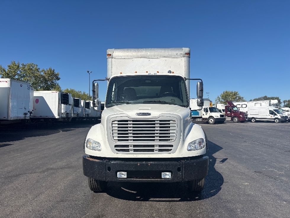 Medium Duty Box Truck-Light and Medium Duty Trucks-Freightliner-2015-M211264S-East Chicago-IN-215,250\n\t\tmiles-$ 51,750 - Image 2