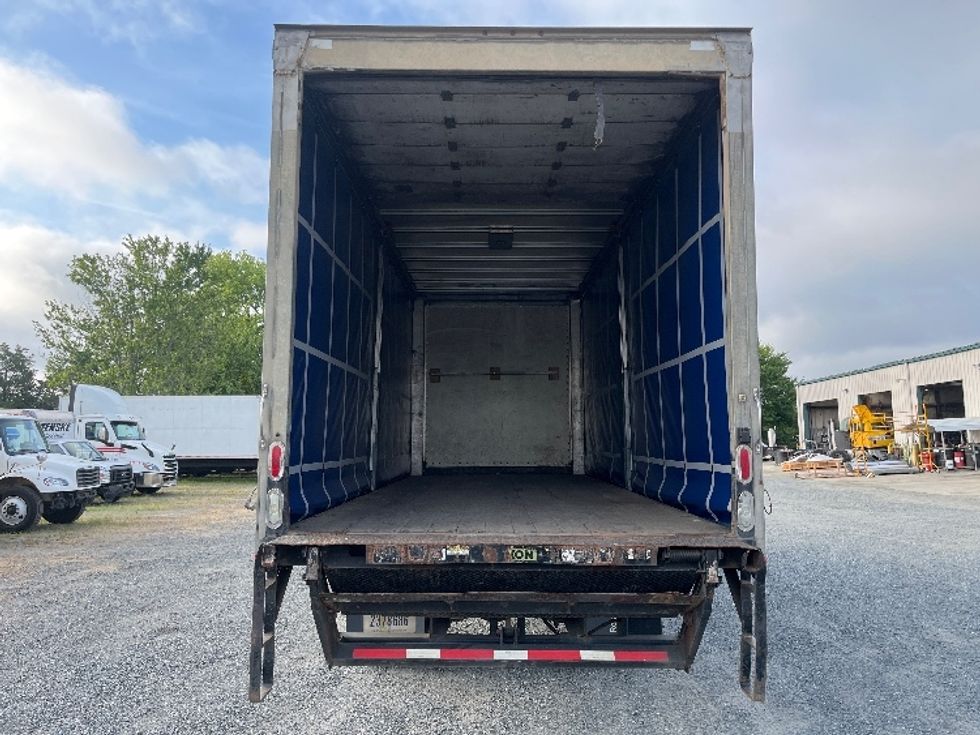 Medium Duty Box Truck-Light and Medium Duty Trucks-Freightliner-2016-M2-Charlotte-NC-191,594\n\t\tmiles-$ 38,750 - Image 8